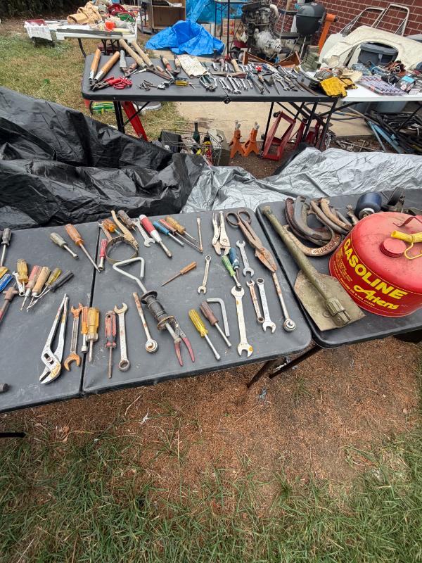 Estate sale photo