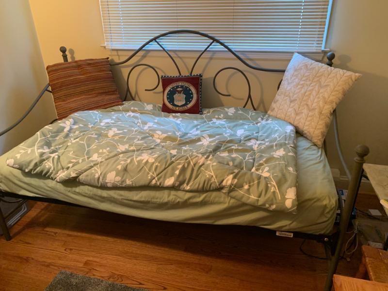 Day bed