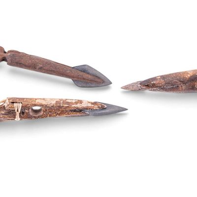 Inuit Eskimo Harpoon Toggle Artifacts