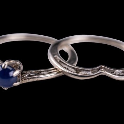 14K White Gold Wedding Band Set with Stone