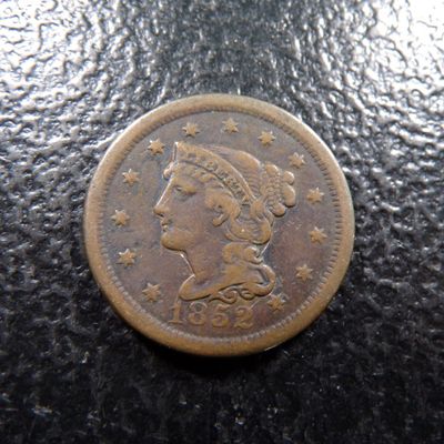 1852 BRAIDED HAIR LARGE CENT