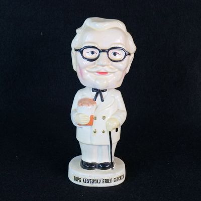 Vintage 1960s Gino's Kentucky Fried Chicken Colonel Sanders Bobblehead/Nodder