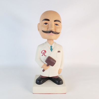 Vintage 1958 Sicks' Rainier Beer Large Brewmaster Bobblehead Nodder Barback Display