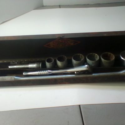 A Vintage S-K Tools Sherman-Klove Co 1/2-Inch Drive Socket Set in Metal Case