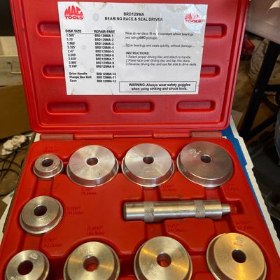 Mac Tools BRD129MA Professional Bearing Race/Seal Driver Set
Hard Case
