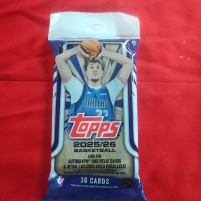 2025/26 Topps Basketball Fat Pack 36 Trading Cards Luka Doncic Cover