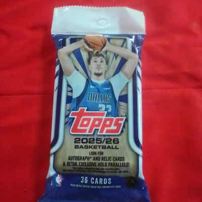 2025/26 Topps Basketball Fat Pack 36 Trading Cards