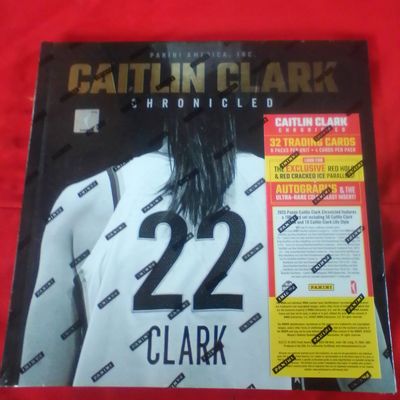 2025 Panini Caitlin Clark Chronicled Factory Sealed Multi-Pack Trading Card Box