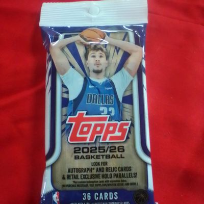 2025/26 Topps Basketball Sealed Fat Pack 36 Cards Featuring Luka Doncic