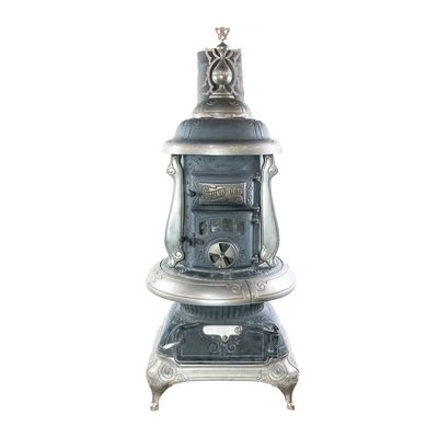 18-T-3 P.D. Beckwith 'Round Oak' Cast Iron Stove