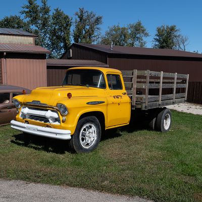 1957 Chevrolet Stake-Bed 2 Ton 6200 Series