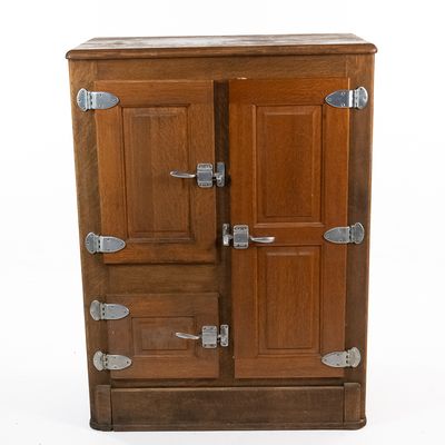 Early 20th Century Oak Ice Box Cabinet