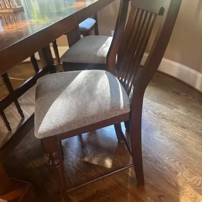 Dining chairs - 6 available