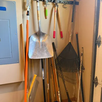Lawn care tools