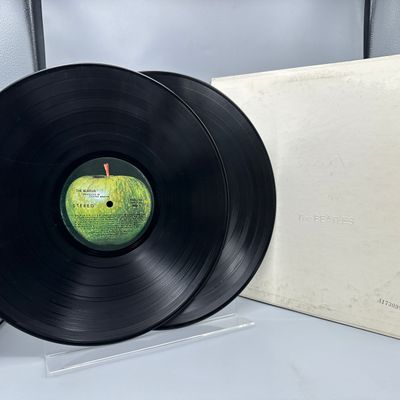 1968 Capitol Records The Beatles (White Album) Double LP Vinyl Album - SWBO-101