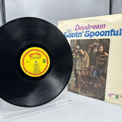 1966 Kama Sutra Records The Lovin' Spoonful Daydream Vinyl Album - KLPS-8051