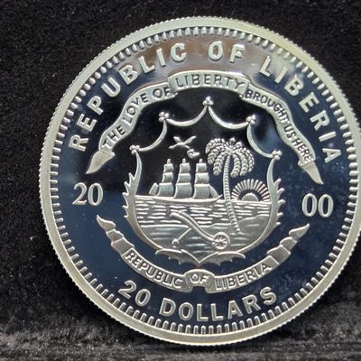 2000 Republic of Liberia $20 Abraham Lincoln .999 Silver Round - 20g