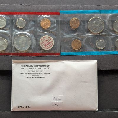 1971 P&D Unc. U.S. Mint Coin Set in OGP - Includes "S" Mint Mark Cent