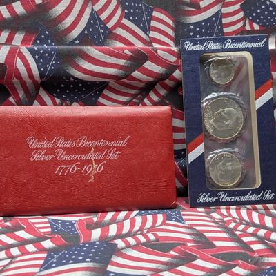 1976-S U.S. Bicentennial Silver Unc. Set in OGP - Includes (3) 40% Silver Coins