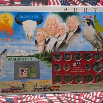 2007-D Only U.S. Mint Uncirculated Coin Set W/ State Quarters & Stamps