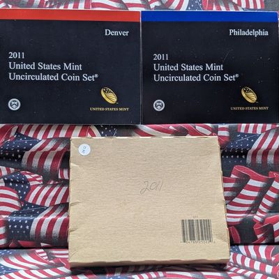 2011-P&D U.S. Mint Unc. Coin Set with ATB Quarters and Presidential Dollars in OGP w/ COA