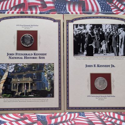 1976-S PROOF & 1976-S UNC Kennedy Bicentennial 40% Silver Half Dollars in Info Display Cards