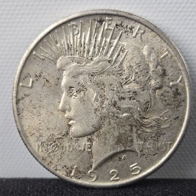 1925 Peace 90% Silver Dollar