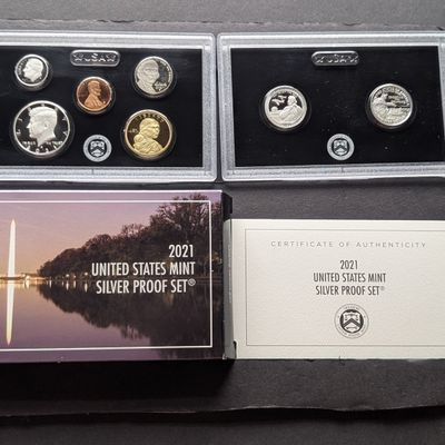 2021-S U.S. Mint Silver Proof Set with Tuskegee Airmen & Washington Crossing the Delaware Quarters & Sacagawea Dollar in OGP w/...