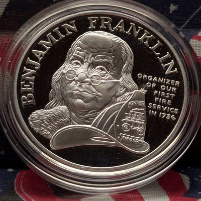 1993-P Benjamin Franklin Firefighters Commemorative .999 Silver Medal in Government Capsule - 31.134g