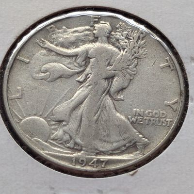 1947 Walking Liberty 90% Silver Half Dollar