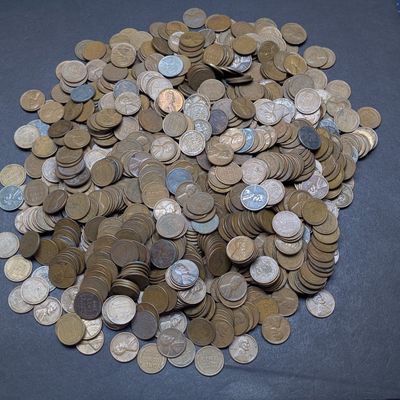 (1,000) Various Dated Lincoln Wheat Cents