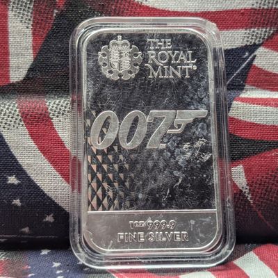 1 oz. .999 FINE SILVER James Bond 007 Diamonds Are Forever Designed Art Bar in Capsule