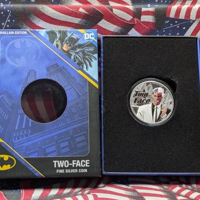 2022 Samoa $5 DC Comics Two-Face Limited Edition 1oz .9999 FINE SILVER Coin in Display Box w/ COA