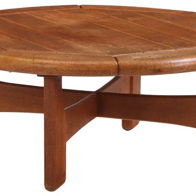 ROUND FRENCH BRUTALIST STYLE OAK COFFEE TABLE C 1960.