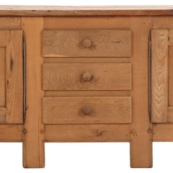 BRUTALIST BELGIAN SOLID OAK SIDEBOARD HAVING FOUR DOORS AND ORIGINAL BUTTERFLY JOINTS IN THE TOP C