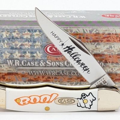 2020 Case XX Happy Halloween Synth White Pocket Hunter 41165 w/ Box