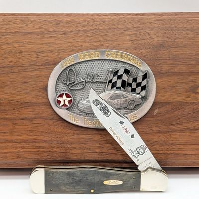 Ltd 1991 Case XX NASCAR Davey Allison Smooth Black Bone Coke Bottle BKC1050 w/ Case