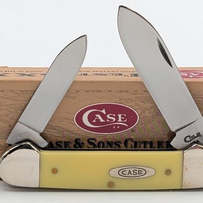 1996 Case XX Yellow Synthetic Canoe Knife 32131 w/ Box
