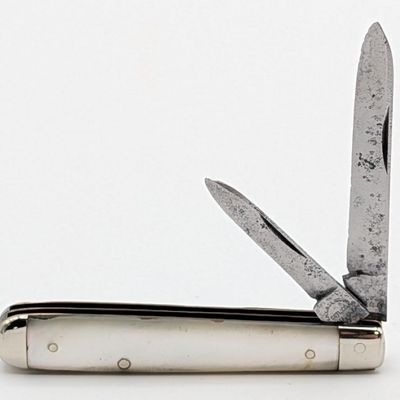 1905-14 W.R. Case & Sons Mother of Pearl Small Jack Knife