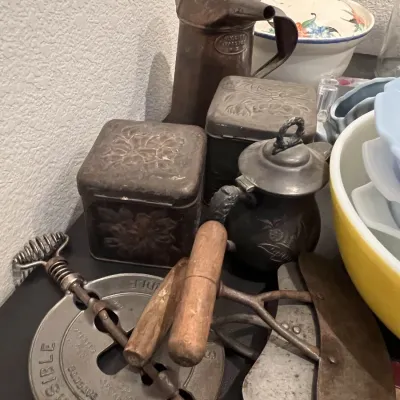 Estate sale photo