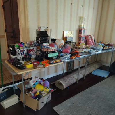 Estate sale photo