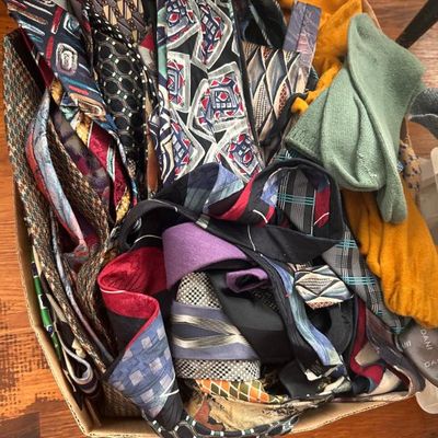 Sale Photo Thumbnail #64: Assortment of vintage men's neckties in various patterns, colors, and styles.