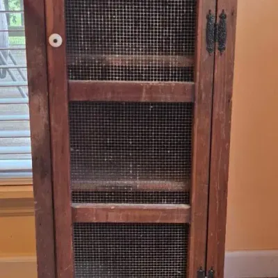 Small Wooden Wire Front Cabinet 