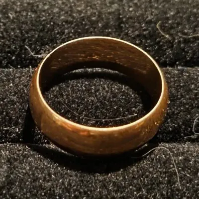 18k Gold Ring 5.64 Grams
