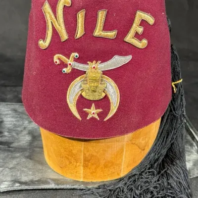 Vintage Nile Shriners fez hat