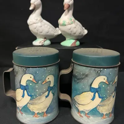 Vintage Geese Salt & Pepper Shaker Sets