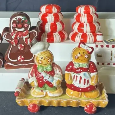 Christmas Gingerbread & Peppermint Salt and Pepper Shakers