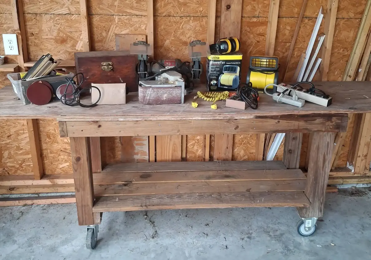 Rockwell Grinder, Belt Sanders & Rolling Workbench