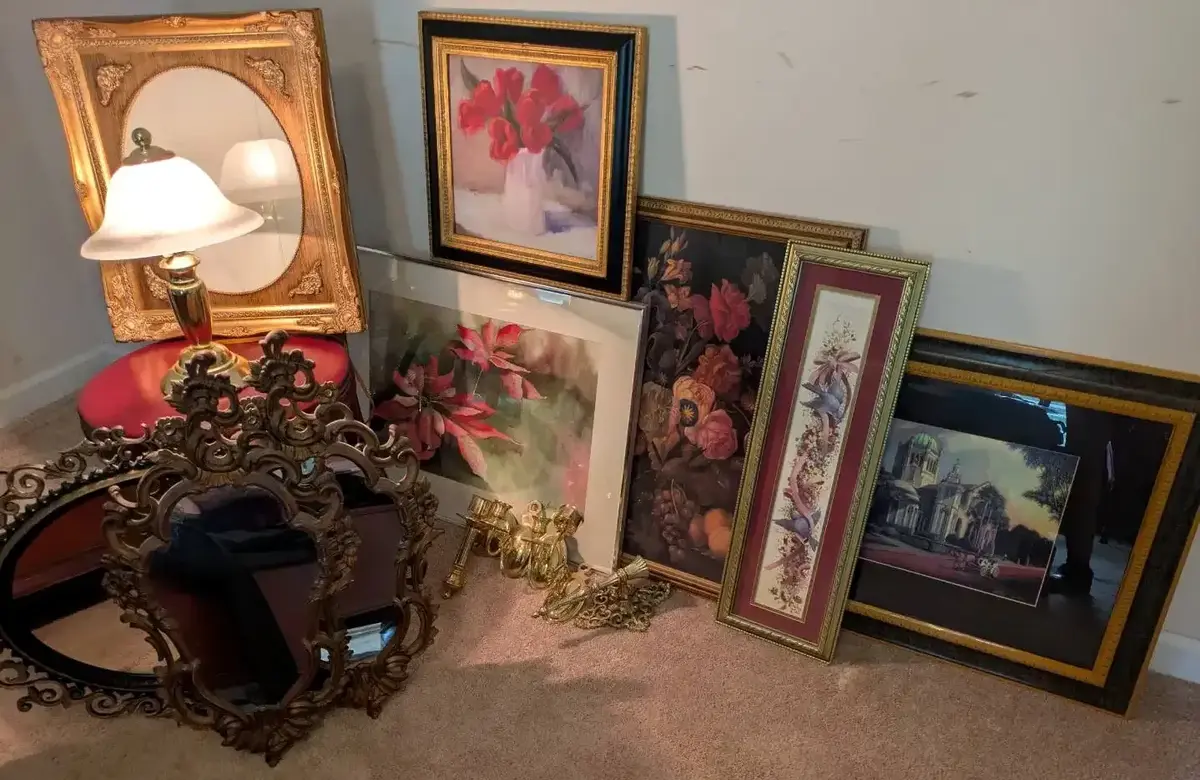 Gresham, Oliver & Kowal Art, Mirrors & Décor