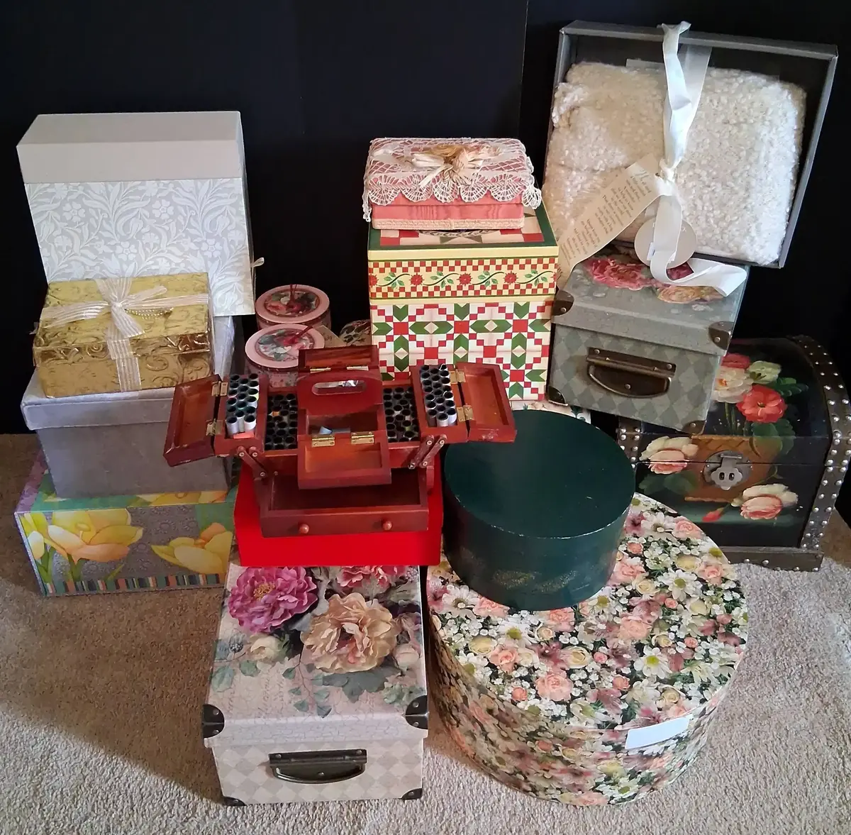 Decorative Hat Boxes, Singer Spool Holder & Storage Boxes